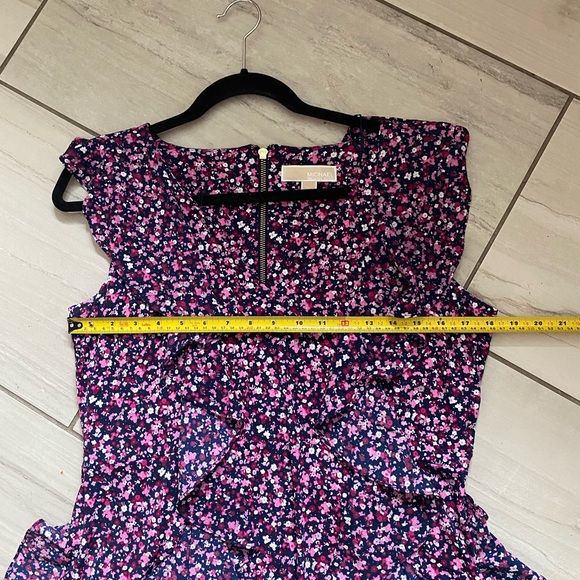 Michael Kors dress - Picture 7 of 9